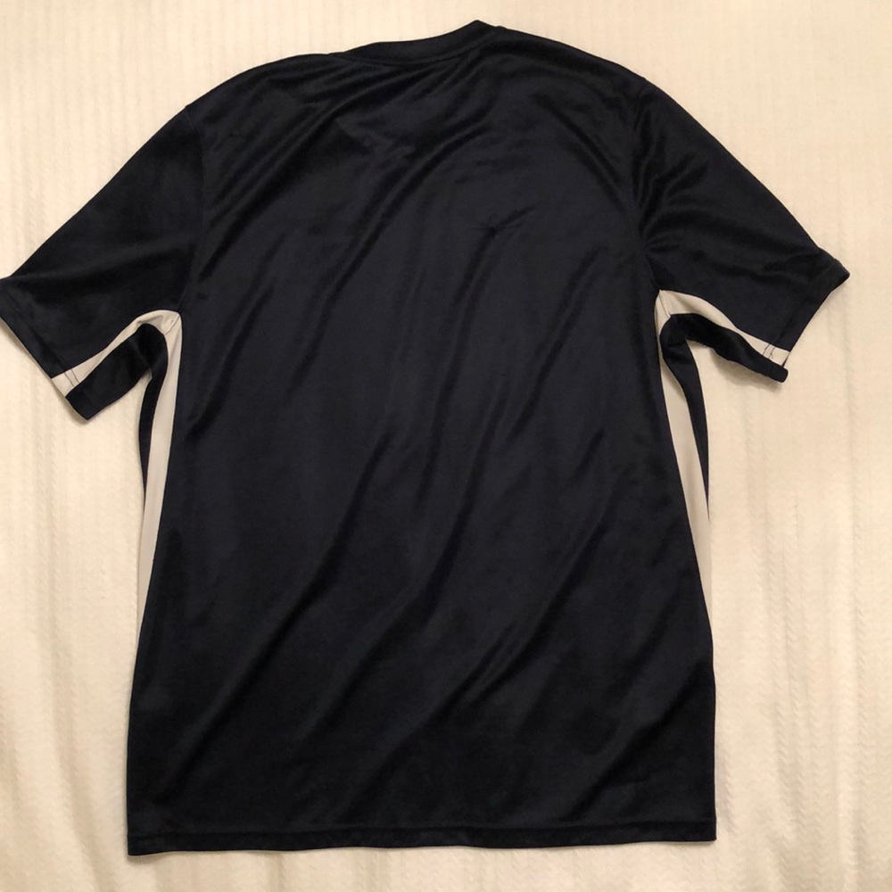Nike Tee - Picture 2 of 2